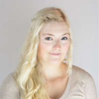 Katharina Utsch headshot